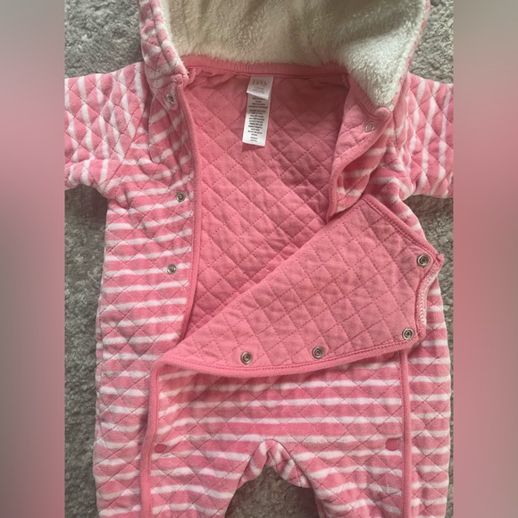 Norstrom baby bunting - Picture 2 of 4